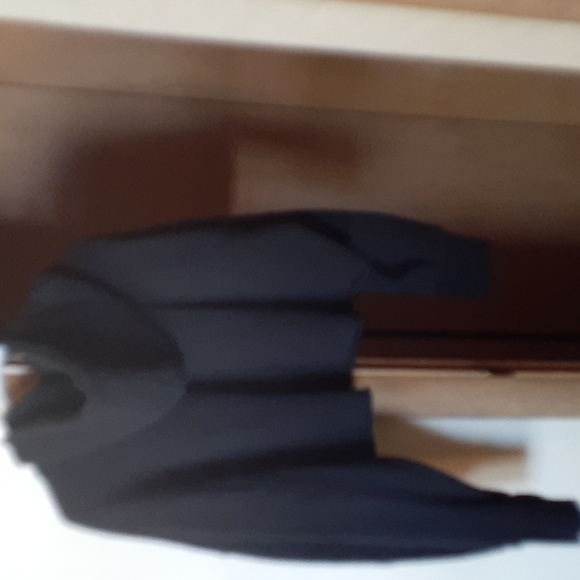 Cut off Cardi b  Reebok hoodie - Picture 5 of 5